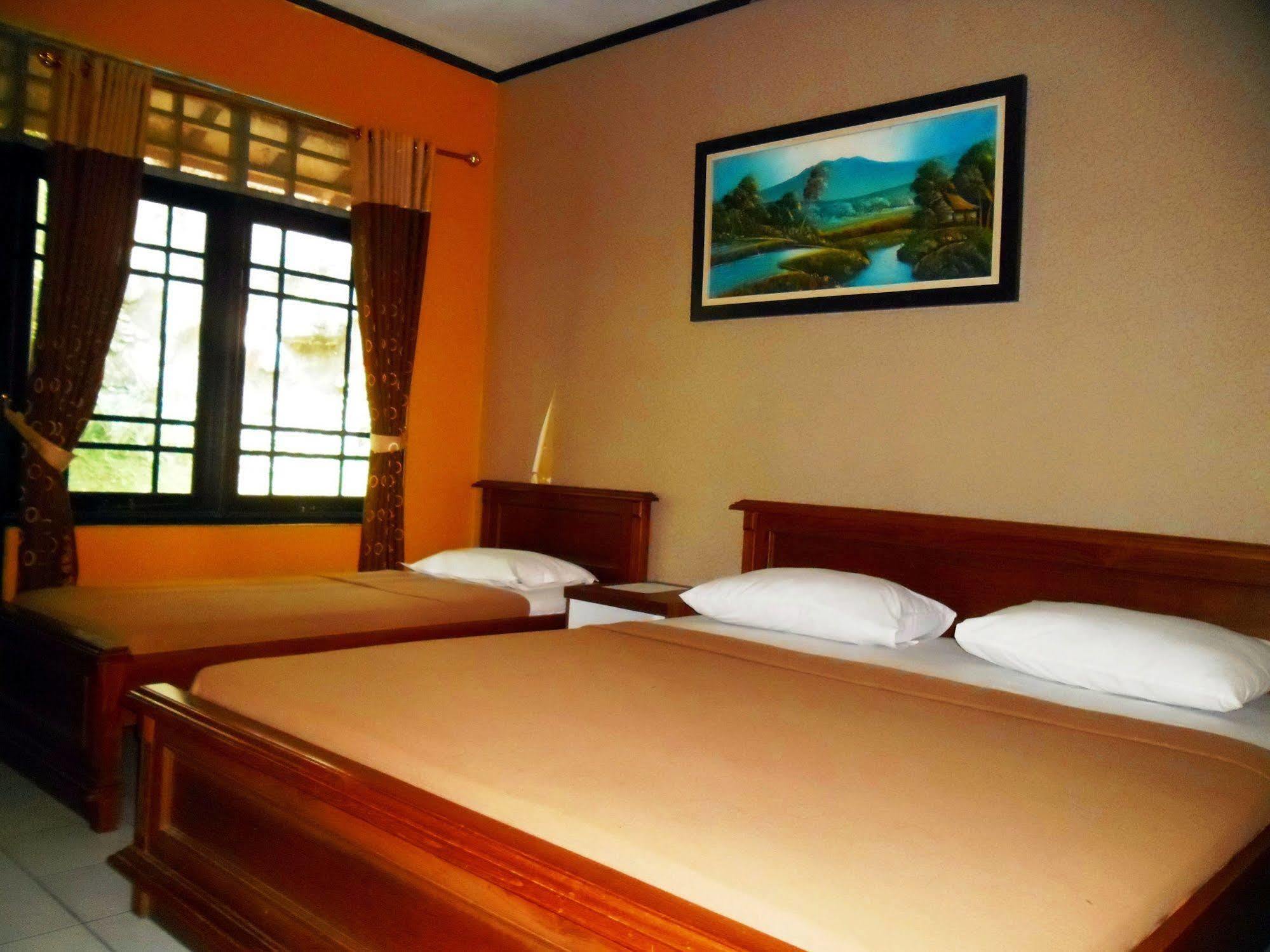 Sitamiang Resort Hotel Богор Экстерьер фото